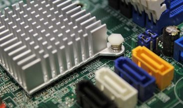 Blockchain Teknolojisi: Nasıl Çalışır ve Neden Önemlidir?